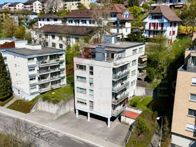 Einziehen statt renovieren 5.5 Zimmer mit Lift & modernem Wohnkomfort