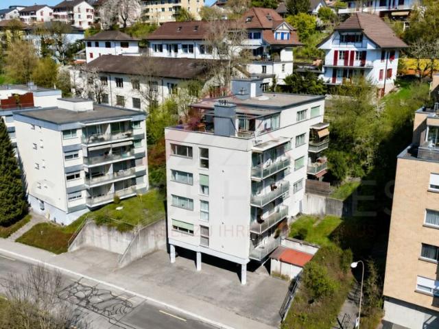 Einziehen statt renovieren 5.5 Zimmer mit Lift & modernem Wohnkomfort