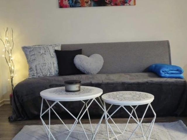 Einziehen statt renovieren – kernsanierte Wohnung mit Weitblick