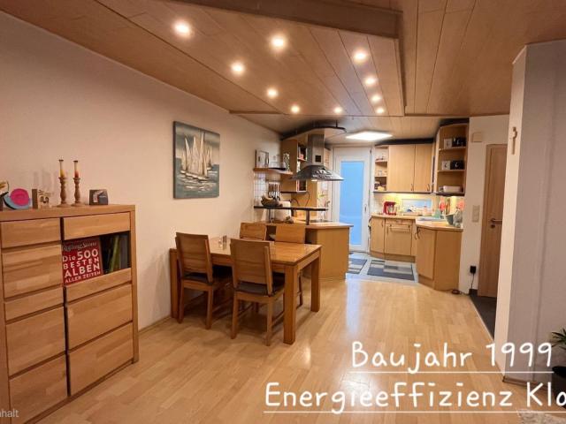 Einziehen statt renovieren – laufend modernisiertes Reihenhaus in Top Zustand/ kein Makler