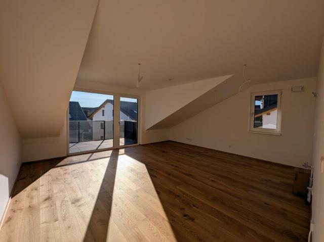 EINZIEHEN & WOHLFÜHLEN: 112 m² Neubau in Hallwang inkl. neuer Küche & 2 TG Plätzen!