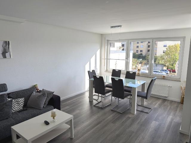 Einziehen & Wohlfühlen – 3,5 Zimmer Dachgeschosswohnung mit Balkon und Garage