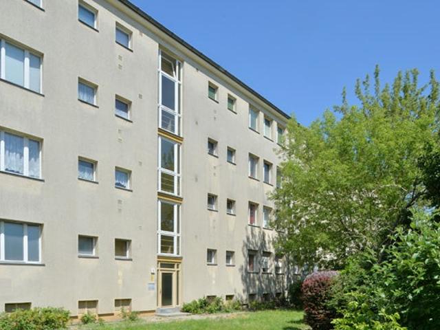 Einziehen, wohlfühlen frisch sanierte Wohnung!