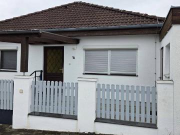 Einfamilienhaus nahe dem Badesee Steinbrunn – Wohnen mit Lebensqualität auf Eigengrund.