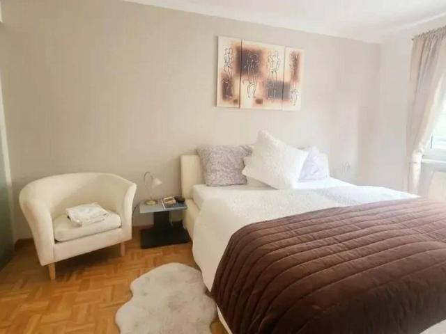 Einziehen & Wohlfühlen! Helle 3 Zimmer Wohnung mit ca. 70m2 Wohnfläche inkl. Garagenplatz, Einbauküche & Aufzug in 1220 Wien Barrierefrei