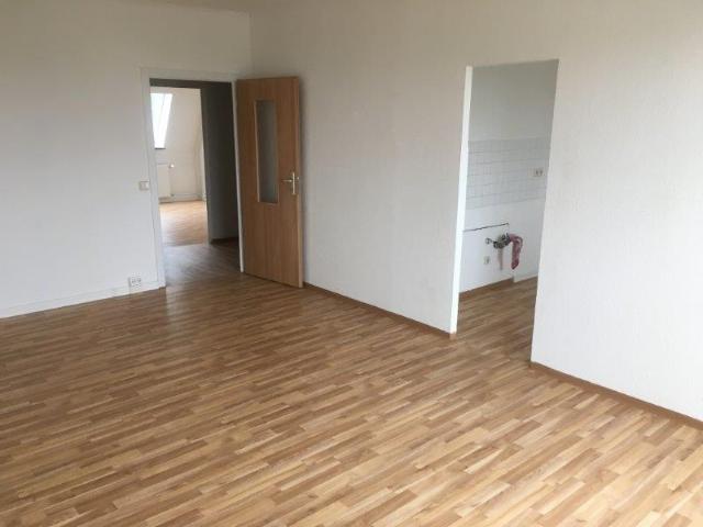 Einziehen & wohlfühlen: Modernes Zuhause mit Balkon und stylischem Bad im Zentrum