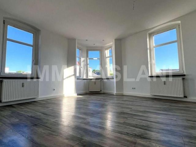Einziehen & wohlfühlen modernisierte 3 Raum Wohnung in Limbach Oberfrohna
