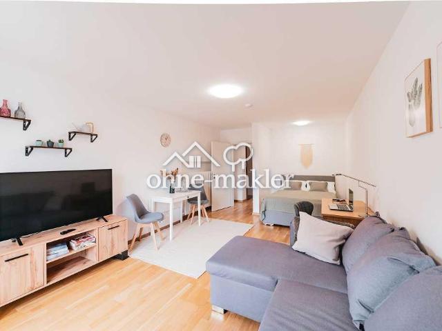 Einziehen & Wohlfühlen: Renovierte und möblierte 1 Zi. Wohnung mit Balkon & Stellplatz