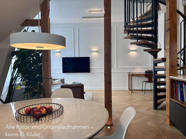 Einziehen & wohlfühlen – stilvolle Altbau Maisonette mit Stellplatz im Östlichen Ringgebiet