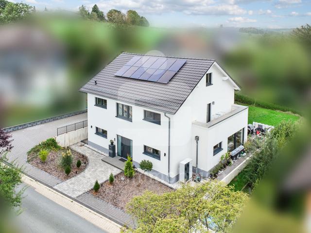 Einziehen und wohl Fühlen! Fast Neubau im Grünen!