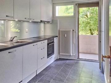 Einziehen und wohlfühlen: 3 Z' Wohnung mit 2 Balkonen und AAP