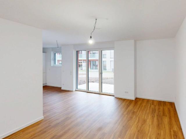 Einziehen und Wohlfühlen: 3 Zimmer Wohnung mit EBK und Balkon