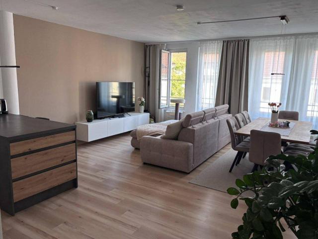 Einziehen und wohlfühlen – 3 Zimmer Wohnung mit praktischer Ausstattung