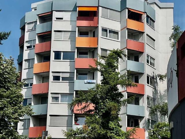 Einziehen und wohlfühlen 1 Zimmer Apartment mit schöner Seesicht und in zentraler Lage