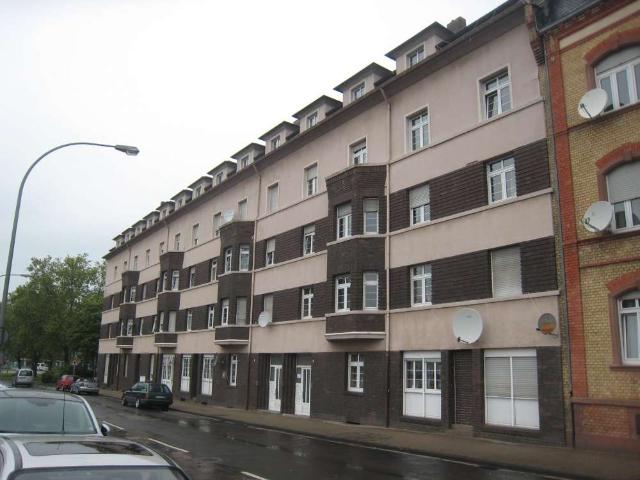 Einziehen und wohlfühlen 2 Zimmer Wohnung im Herzen von Frankfurt Höchst