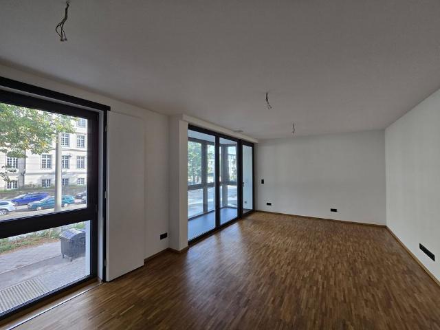Einziehen und Wohlfühlen 2 Zimmer Wohnung mit Wintergarten und EBK im Herzen der Äußeren Neustadt