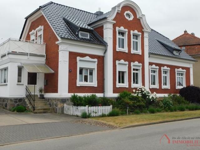 Einziehen und Wohlfühlen Attraktives saniertes Wohnhaus mit Einliegerwohnung