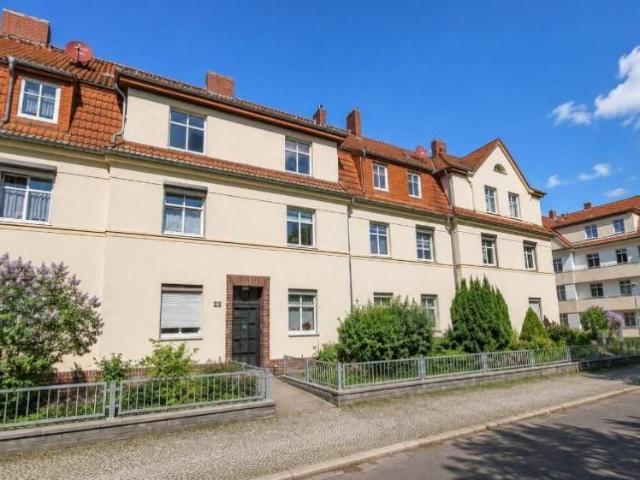 Einziehen und wohlfühlen – gepflegte 2 Raumwohnung mit Einbauküche in Burg