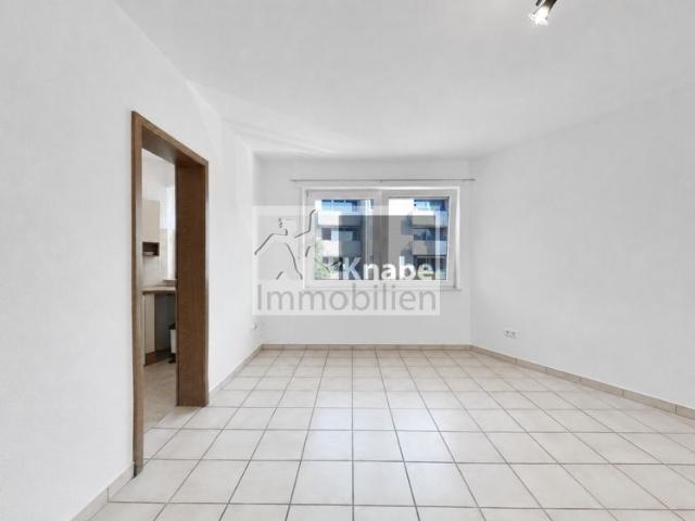 Einziehen und wohlfühlen – Gepflegte 2 Zimmer Wohnung mit Einbauküche
