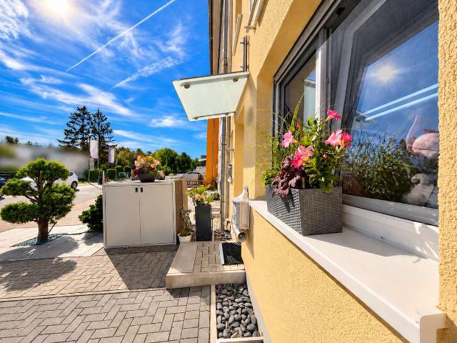 Einziehen und wohlfühlen: Gepflegtes Reihenendhaus mit Garten und hochwertiger Ausstattung