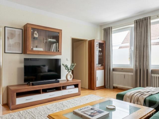 „Einziehen und wohlfühlen! Großzügige 3 Zimmer Stadtwohnung – perfekt für kleine Familien“