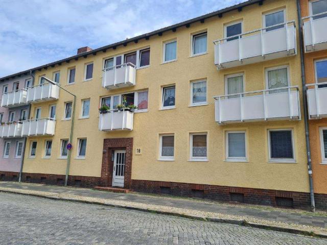 Einziehen und wohlfühlen – Frisch renovierte Wohnung mit modernem Wohnkomfort sofort bezugsbereit