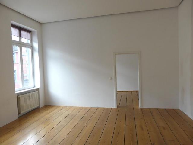 Einziehen und wohlfühlen: Helle 2 Raum Wohnung mit Charakter in zentraler Lage von Schwerin