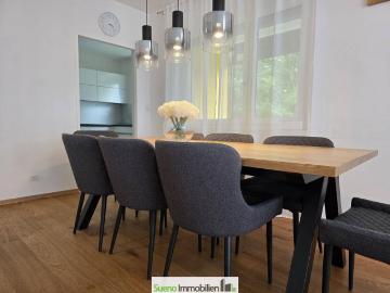 Einziehen und Wohlfühlen: Moderne 4 Zimmer Wohnung mit Loggia & Garage