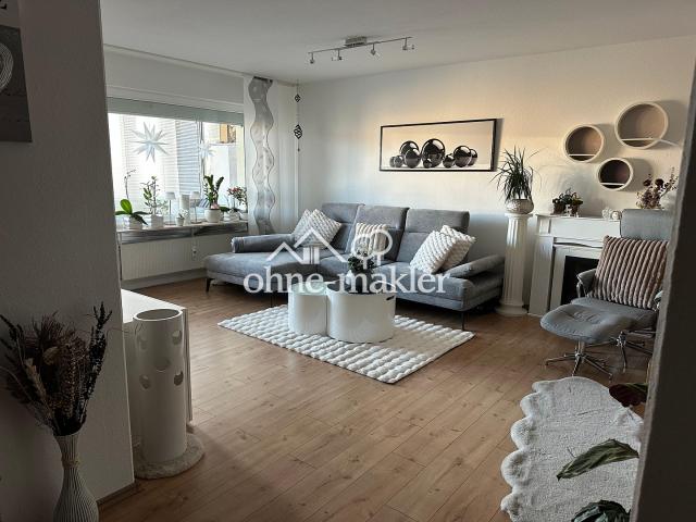 Einziehen und wohlfühlen moderne 3,5 Zimmer Wohnung mit 87 m², verglaster Loggia, Aufzug & TG