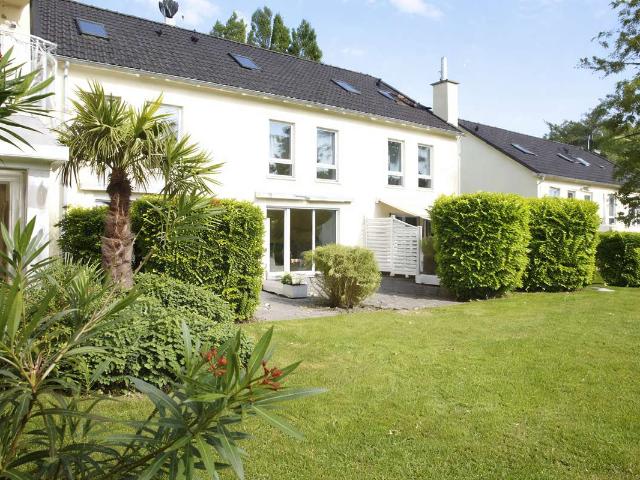 Einziehen und wohlfühlen: Reihenmittelhaus mit Terrasse und Garten in Toplage von Dortmund Aplerbeck