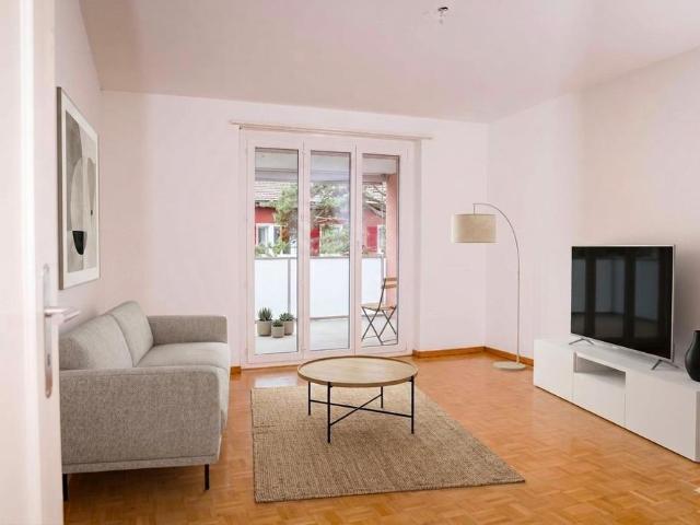 Einziehen und Wohlfühlen: Wohnung mit grossem Balkon