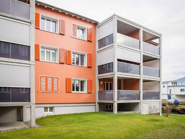 Einziehen und Wohlfühlen: Wohnung mit grossem Balkon