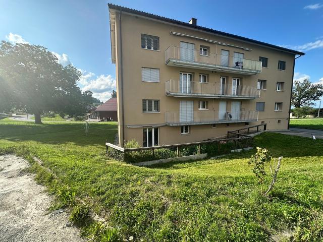 Einzigartig! Vuisternens en Ogoz 3,5 pcs. neu renoviert + Garten von 431 m2