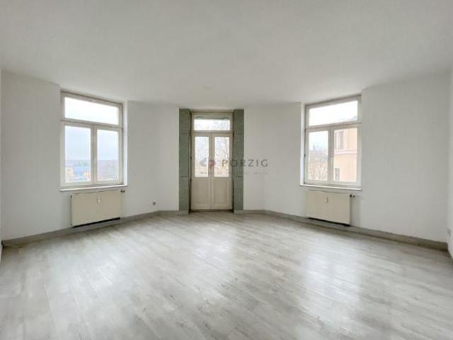Einzigartig wohnen: Charmante 3 Zimmer Wohnung im alten Fabrikgebäude