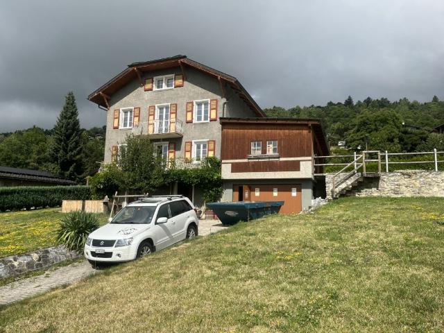 Einzigartig! Zweifamilienhaus im Skigebiet Crans Montana/VS