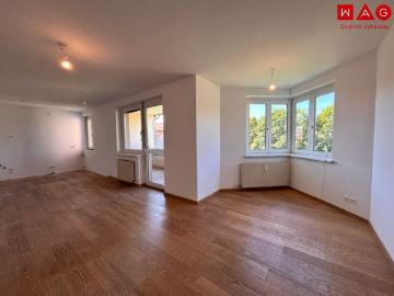 Einzigartig aufgeteilte 2 Zimmer Wohnung verleiht eine angenehme Wohnatmosphäre! Genießen Sie den Vorteil von einem eigenen Tiefgaragenabstellplatz!