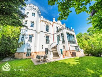 Einzigartige 14 Zimmer Villa mit Pool und Dachterrasse, Nähe Wilhelminenschloss