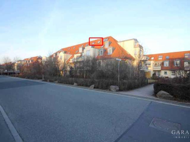 Einzigartige 2 Zimmer Maisonette Wohnung mit Tiefgaragen Stellplatz in Dresden Weißig !