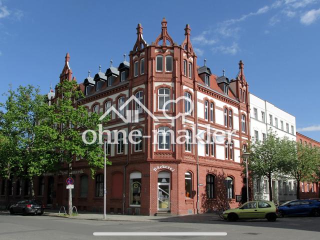 Einzigartige Altbau Wohnung mit 10 Zimmern für die große Familie am Staatstheater Cottbus