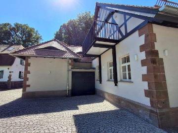 Einzigartige Altbauwohnung mit exklusiver Lage in Marburg