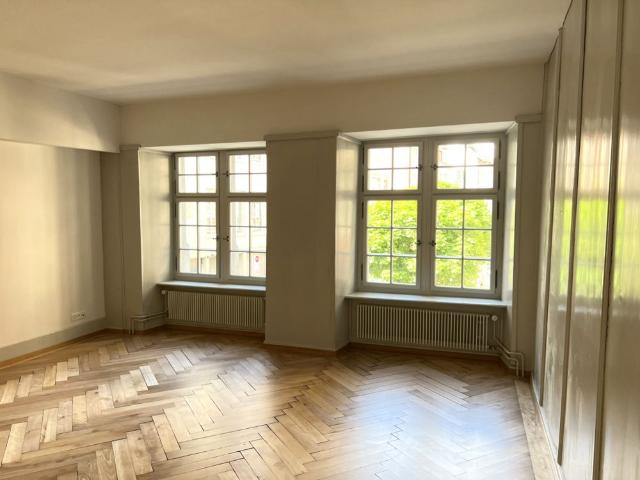 Einzigartige Altstadtwohnung mit 30 m² Innenhof Terrasse