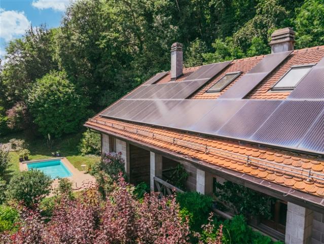 Einzigartige Architektur und Panoramablick auf den Genfersee