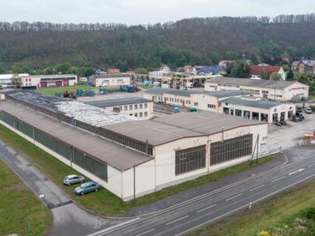 Einzigartige Gelegenheit! Ihr neuer Geschäftssitz in Gera! Große Halle mit Bürotrakt!