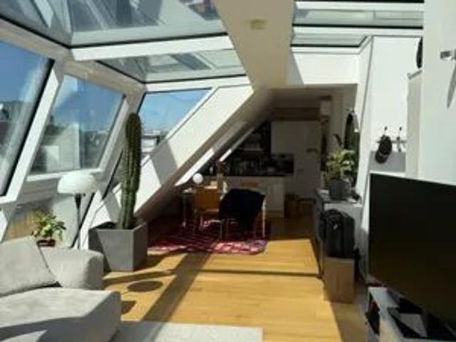 Einzigartige Dachterrassenwohnung 1050