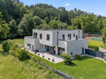 Einzigartige Luxus Villa in Ohlsdorf – traumhafte Lage, modernes Design & großzügiger Raumkomfort