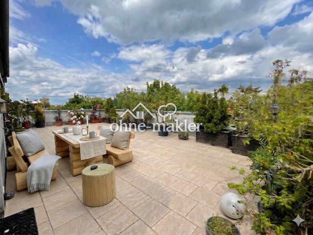 Einzigartige möblierte Penthouse Wohnung mit 147m2 Terrasse, Sauna, offener Kamin