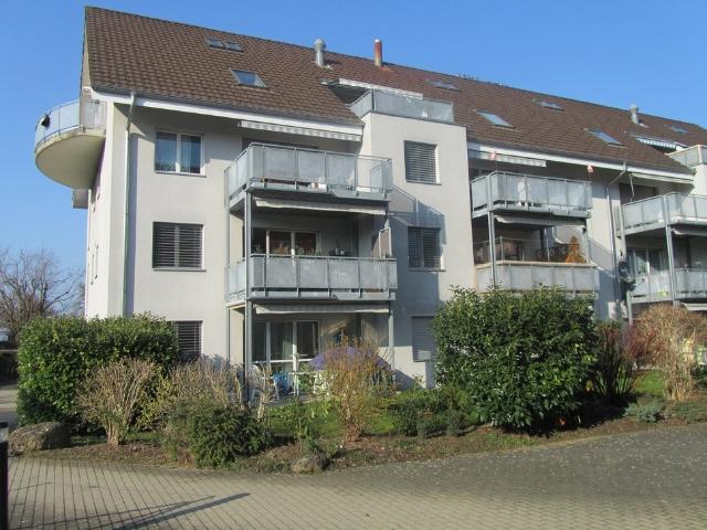 einzigartige Wohnung mit ausgebautem Dachzimmer