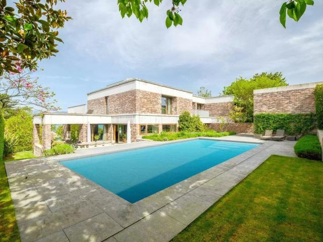 Einzigartige, vom Architekt entworfene Villa, Seeblick, Spa, Pool, Linkes Ufer