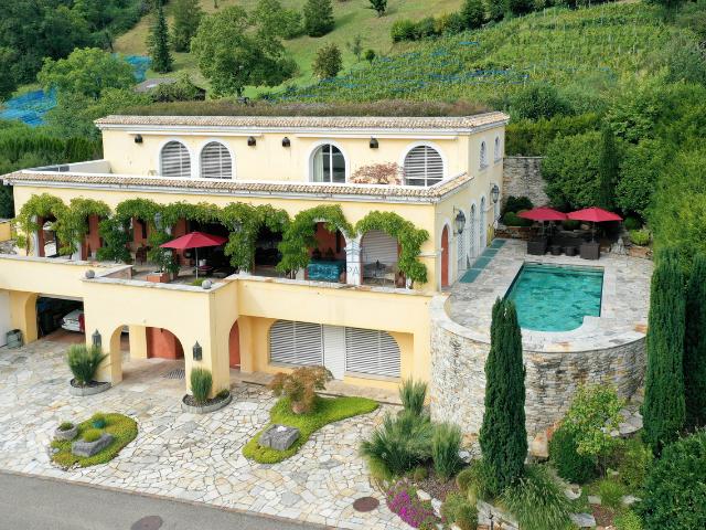 Einzigartige Villa mit exklusivem Wohnambiente & viel Raum zum Leben