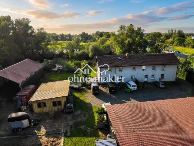 Einzigartiger Resthof / Schwinger Yachthafen / 3 Wohneinheiten, Reitanlage & Pferdestall / Stade